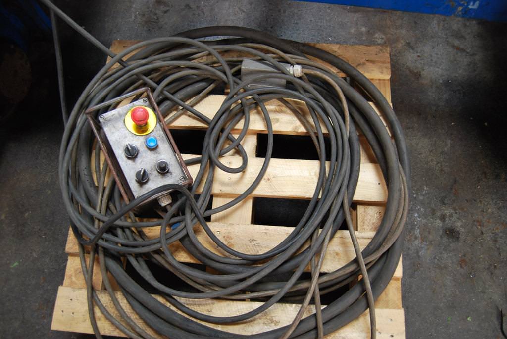 HENDRIKS 100 t  2009